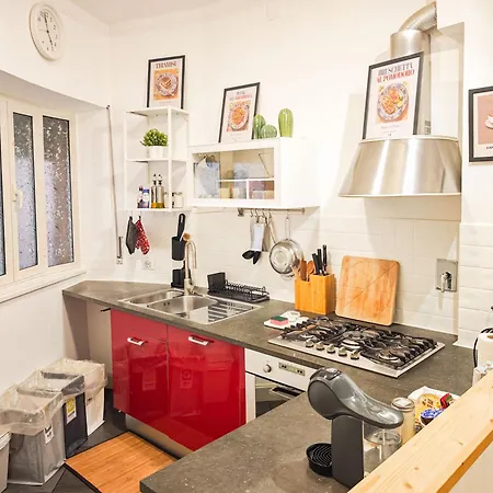50Mt Metro Station - 20Min Walking From Colosseum - Romecentralhouse - Elegant And Fully Equipped-3